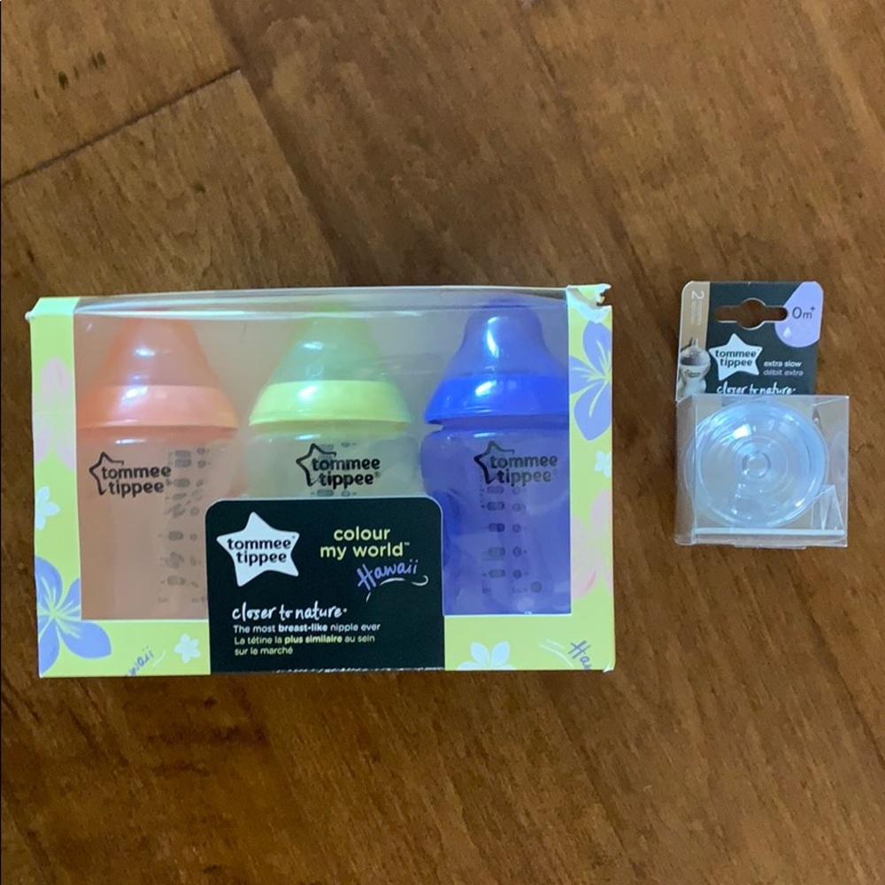 BrandNew Tommee Tippee anti-colic bottles/ nipples